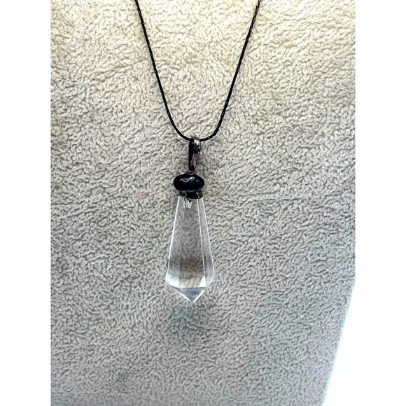 Obsidian Quartz Crystal Pendant Necklace On Black Chain. A82 - Picture 10 of 11